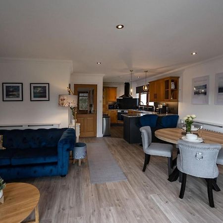 Canalside Apartment Fort William Kültér fotó